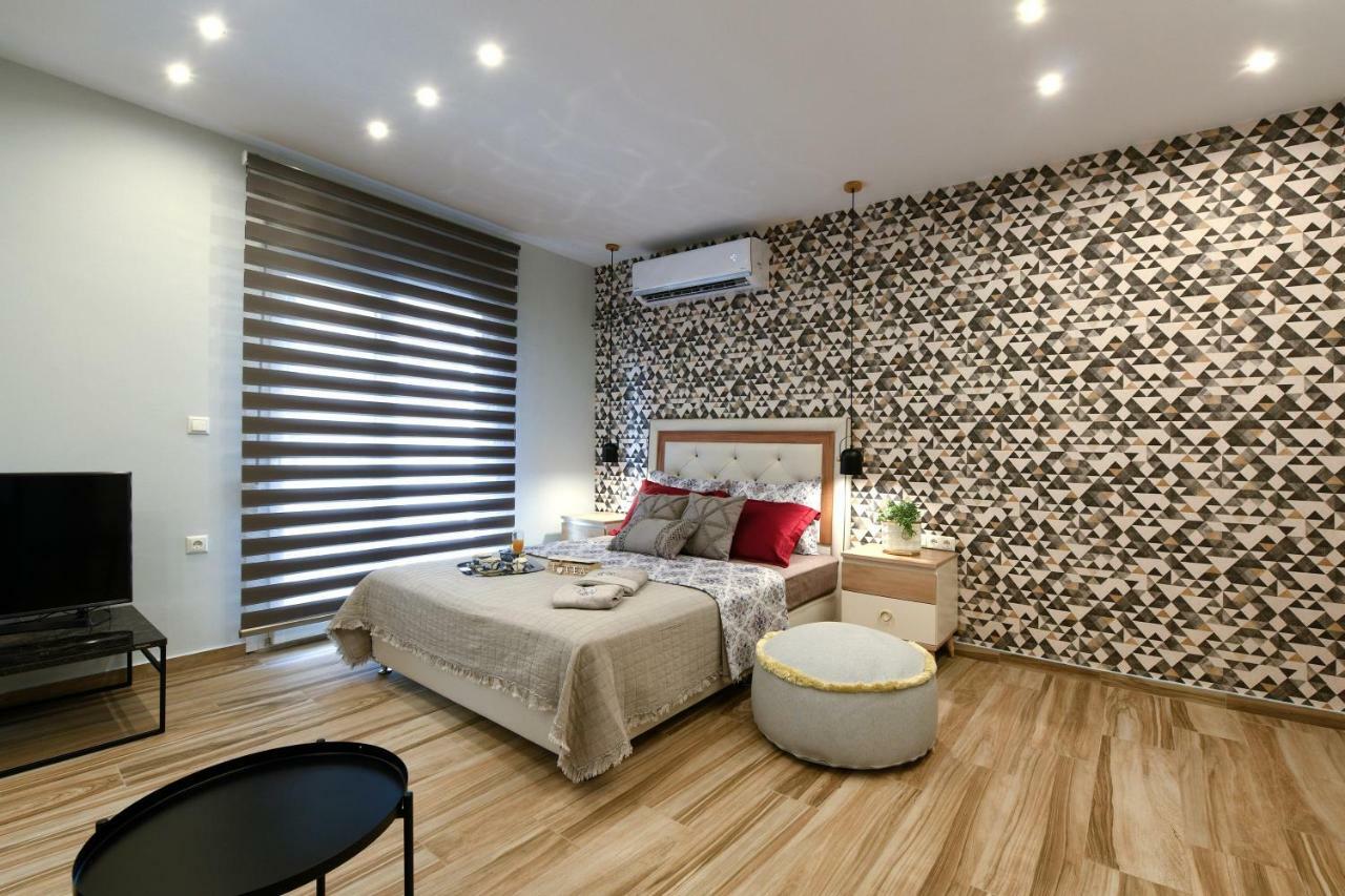 Adell Luxury Apartments Kavala Esterno foto
