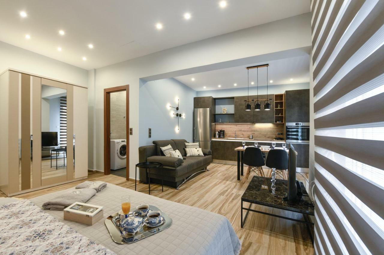 Adell Luxury Apartments Kavala Esterno foto