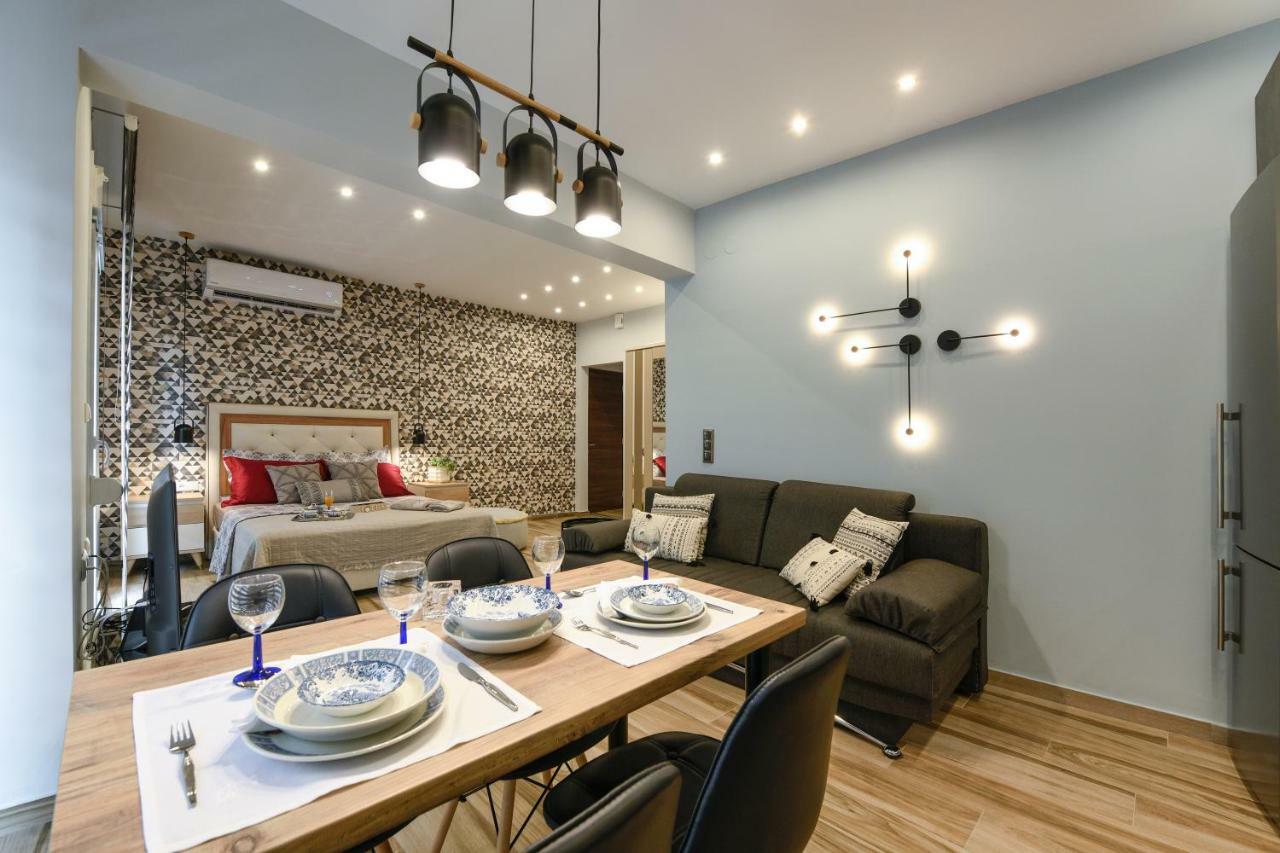 Adell Luxury Apartments Kavala Esterno foto