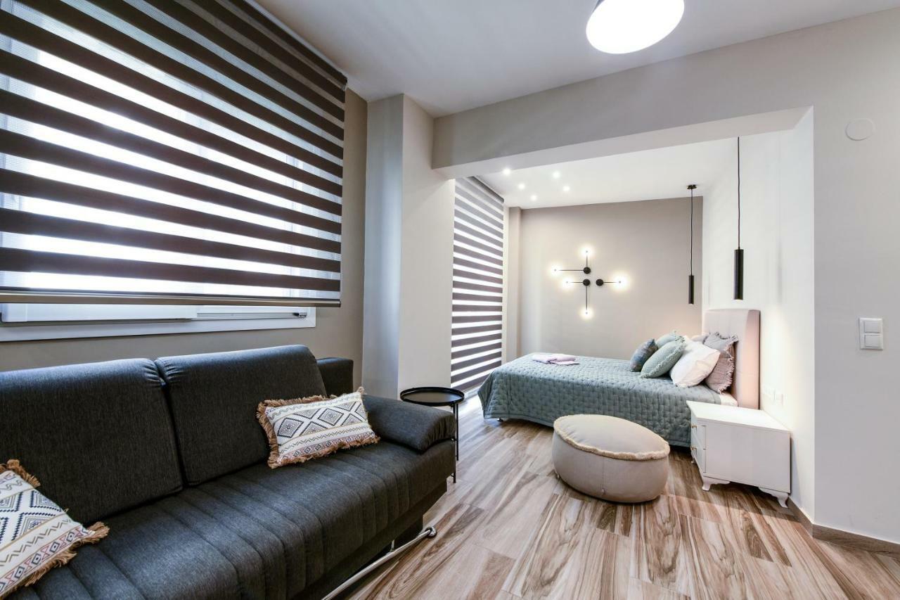 Adell Luxury Apartments Kavala Esterno foto